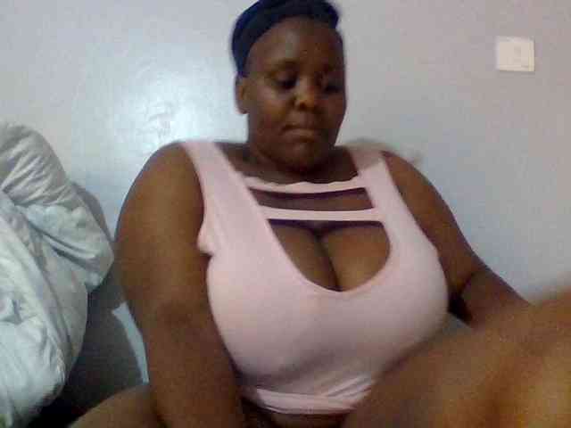 Bursty-Monique webcam