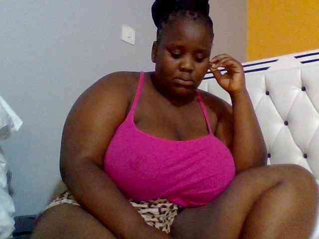 Bursty-Monique webcam