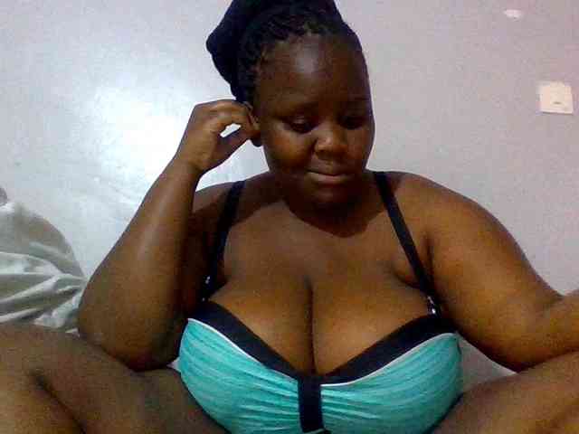 Bursty-Monique webcam