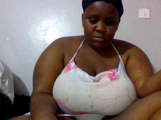 Bursty-Monique webcam