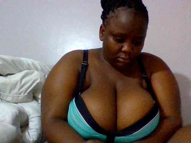 Bursty-Monique webcam