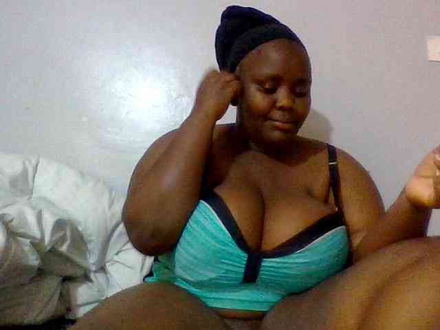 Bursty-Monique webcam