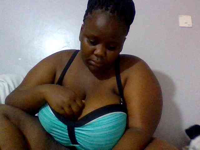 Bursty-Monique webcam