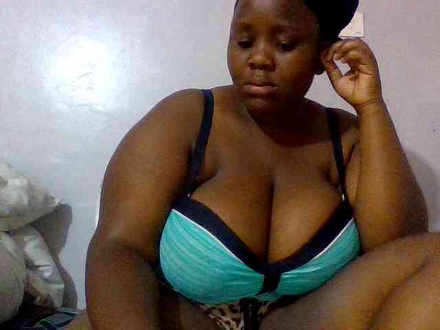 Bursty-Monique webcam