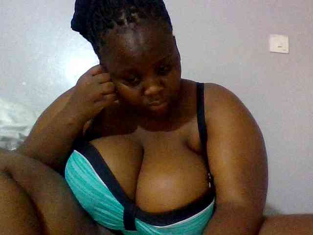 Bursty-Monique webcam