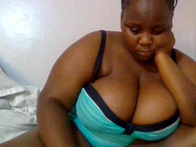 Bursty-Monique webcam