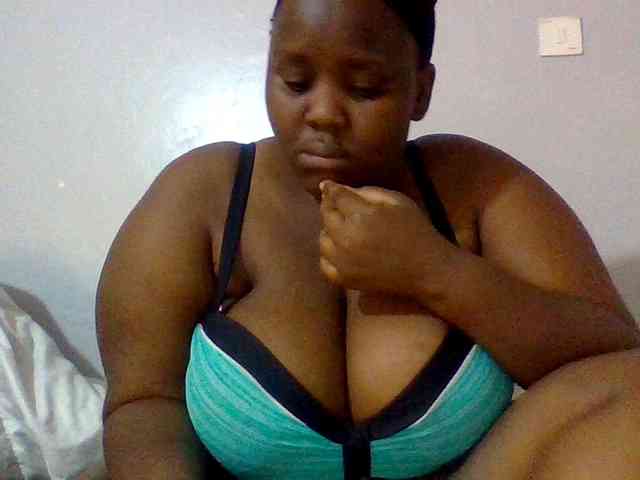 Bursty-Monique webcam
