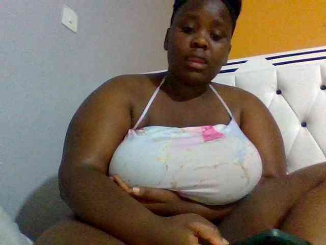 Bursty-Monique webcam
