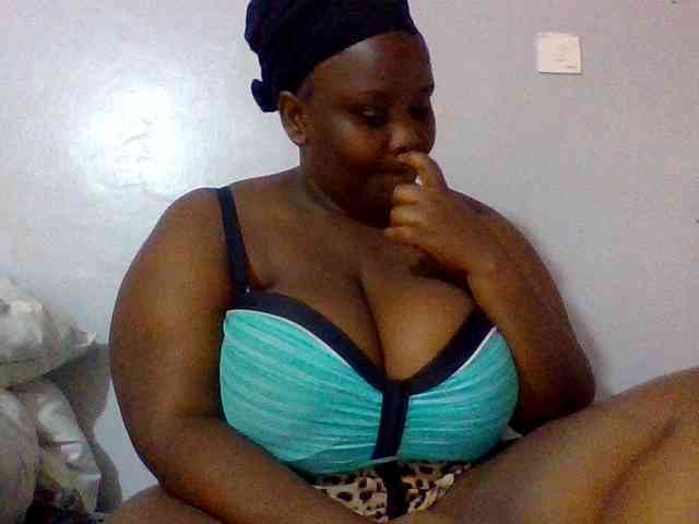 Bursty-Monique webcam