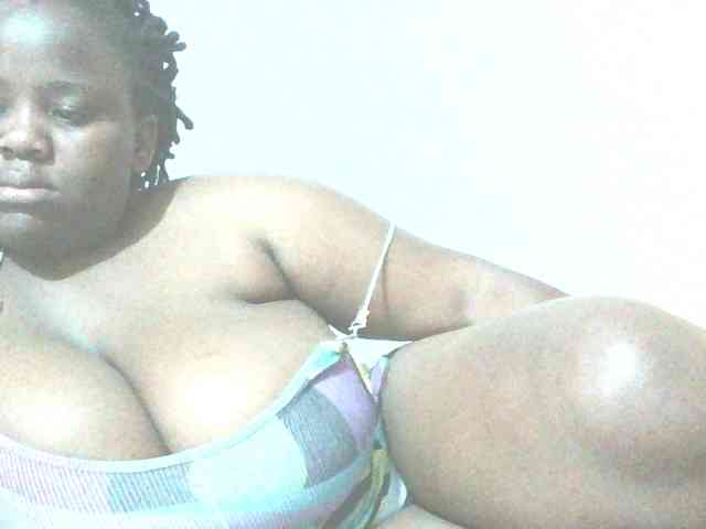 Bursty-Monique webcam