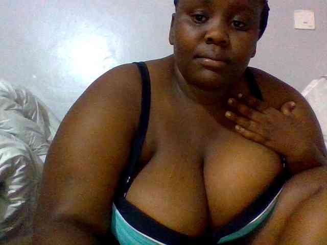 Bursty-Monique webcam