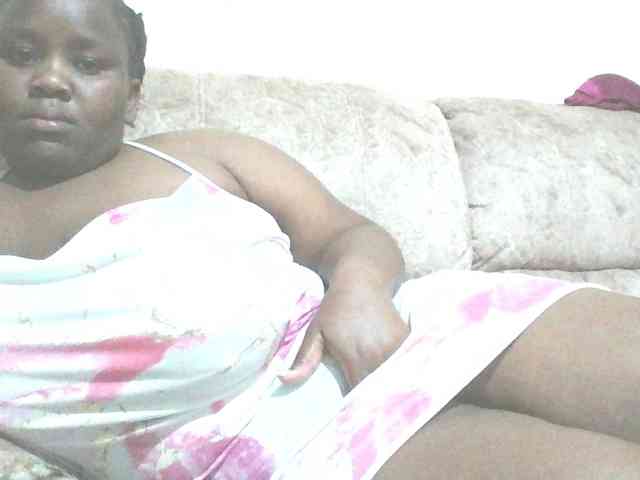Bursty-Monique webcam
