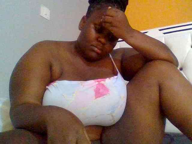 Bursty-Monique webcam
