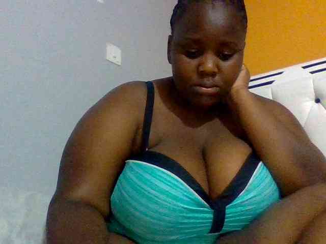 Bursty-Monique webcam