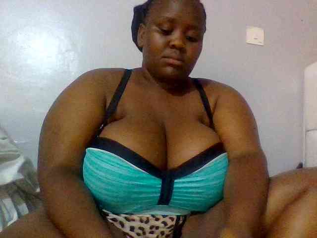 Bursty-Monique webcam