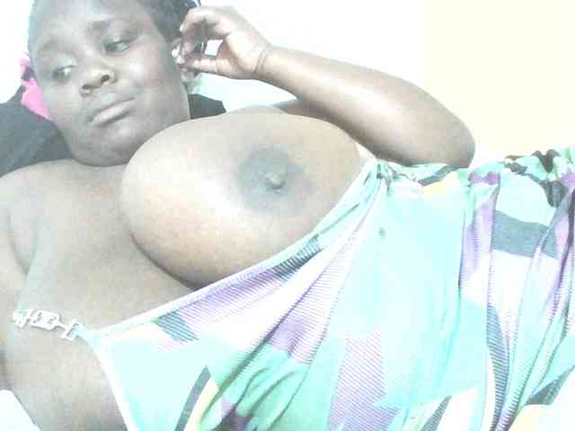 Bursty-Monique webcam