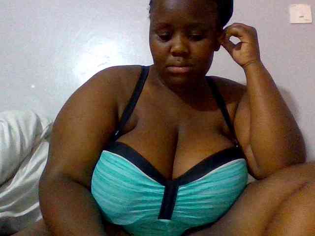 Bursty-Monique webcam