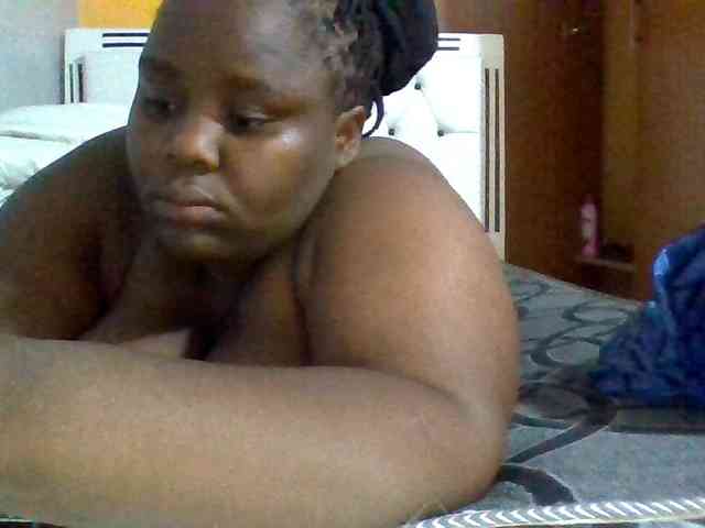 Bursty-Monique webcam