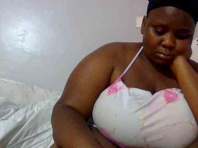 Bursty-Monique webcam