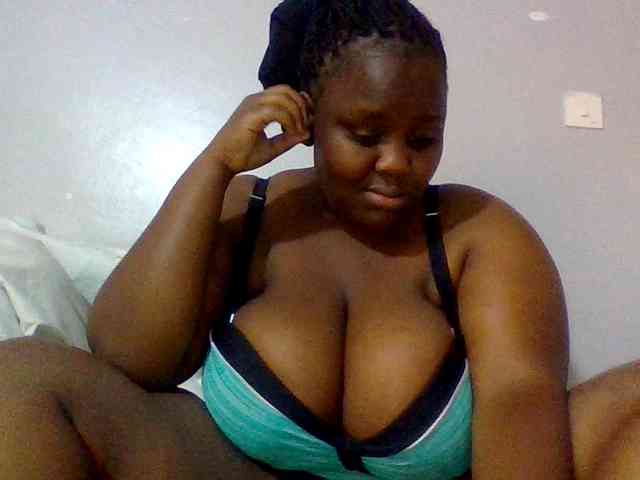 Bursty-Monique webcam