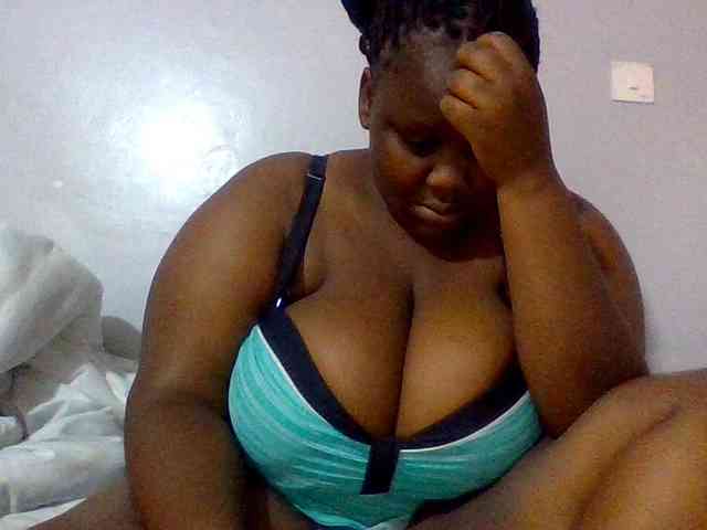 Bursty-Monique webcam