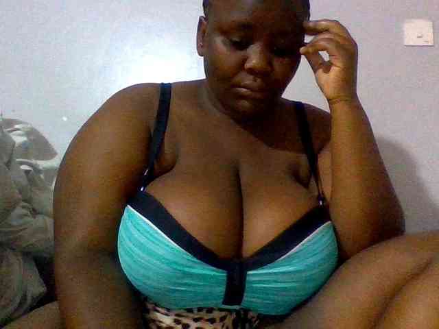 Bursty-Monique webcam