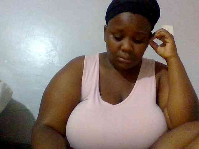 Bursty-Monique webcam