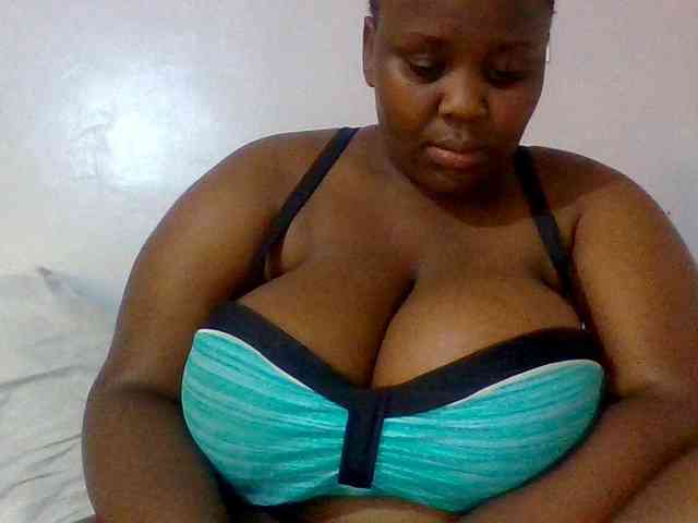 Bursty-Monique webcam