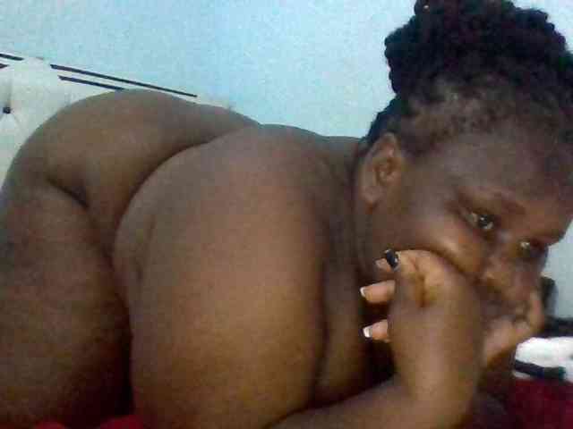 Bursty-Monique webcam