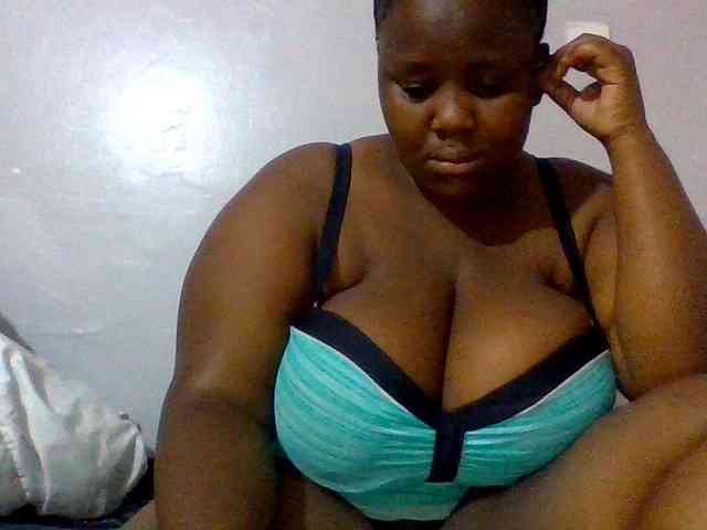 Bursty-Monique webcam