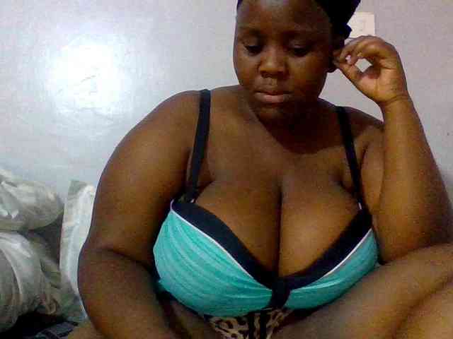 Bursty-Monique webcam