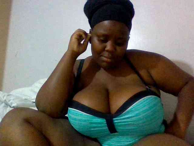 Bursty-Monique webcam