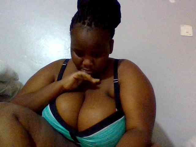 Bursty-Monique webcam