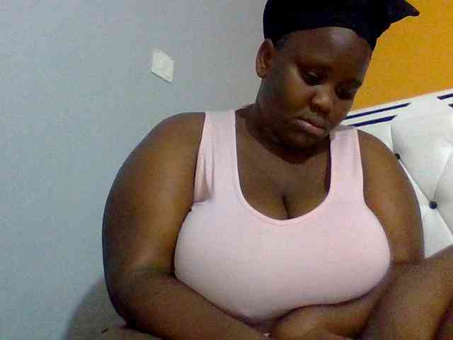 Bursty-Monique webcam