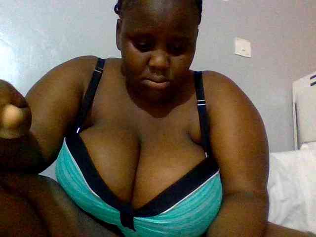 Bursty-Monique webcam