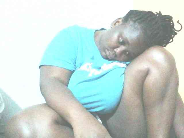 Bursty-Monique webcam