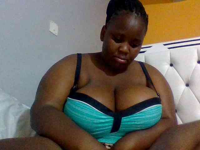 Bursty-Monique webcam