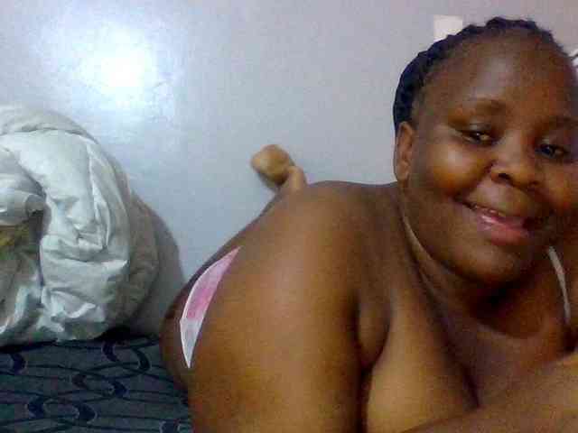 Bursty-Monique webcam