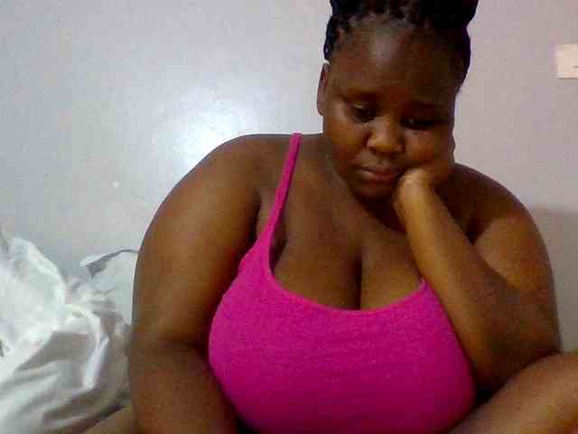 Bursty-Monique webcam