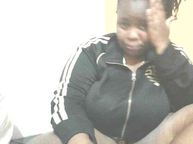 Bursty-Monique webcam