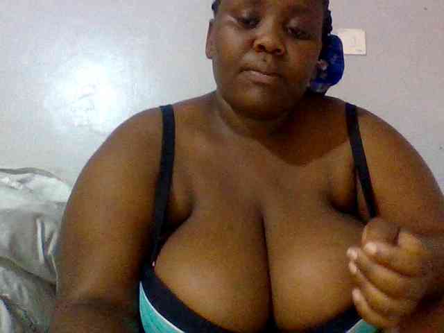 Bursty-Monique webcam