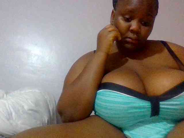 Bursty-Monique webcam