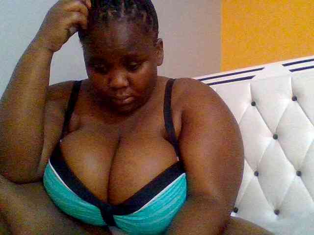 Bursty-Monique webcam