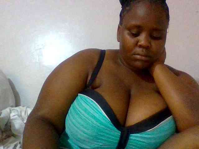 Bursty-Monique webcam