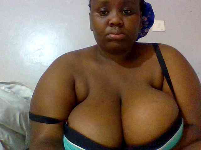 Bursty-Monique webcam