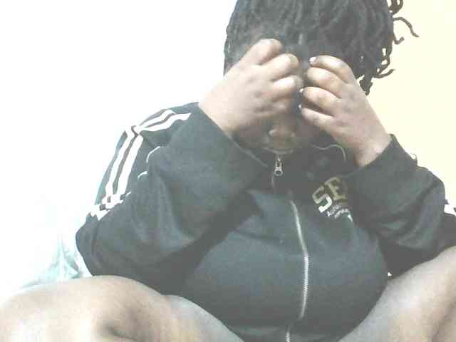 Bursty-Monique webcam