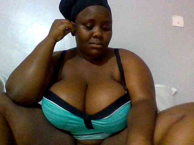 Bursty-Monique webcam