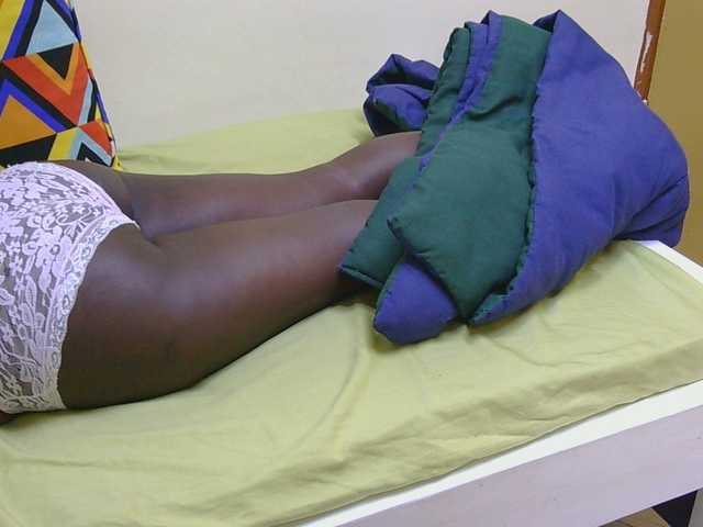 Blackqueeen's BongaCams show and profile