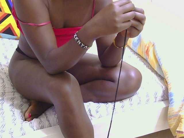 Blackqueeen's BongaCams show and profile
