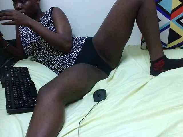 Blackqueeen webcam